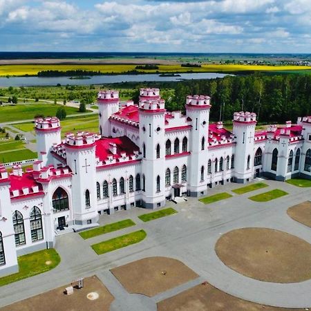 Otel Puslovskih Kossowski Dvorec Kossovo Экстерьер фото