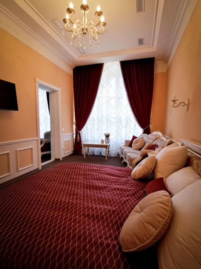 Otel Puslovskih Kossowski Dvorec Kossovo Экстерьер фото